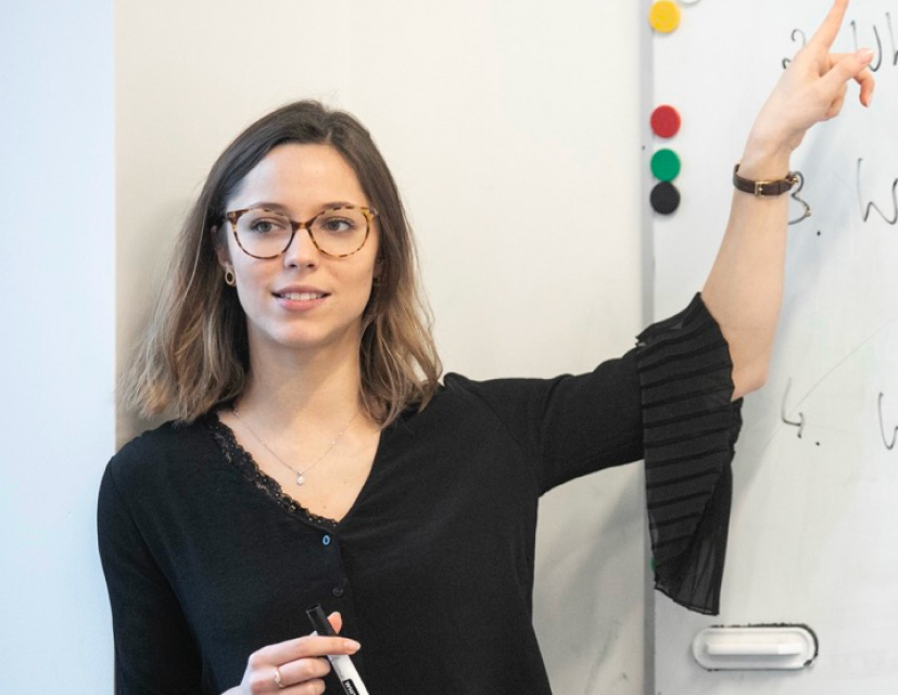 Jūratė Dzemionaitė INTELLECTUS anglų kalbos mokykla